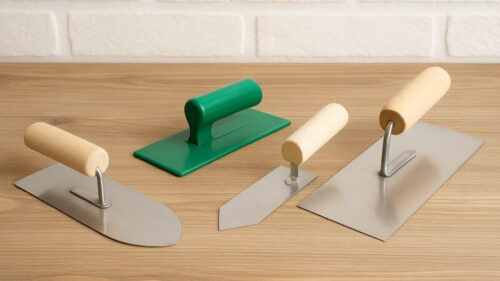 左官コテは100均でも十分?選び方と活用のコツ